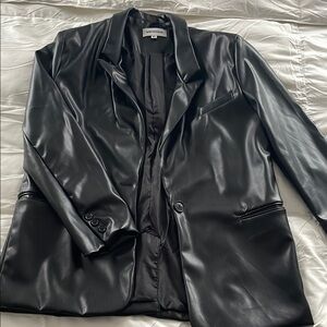 Vigoss Black Women's vegan leather blazer Jacket